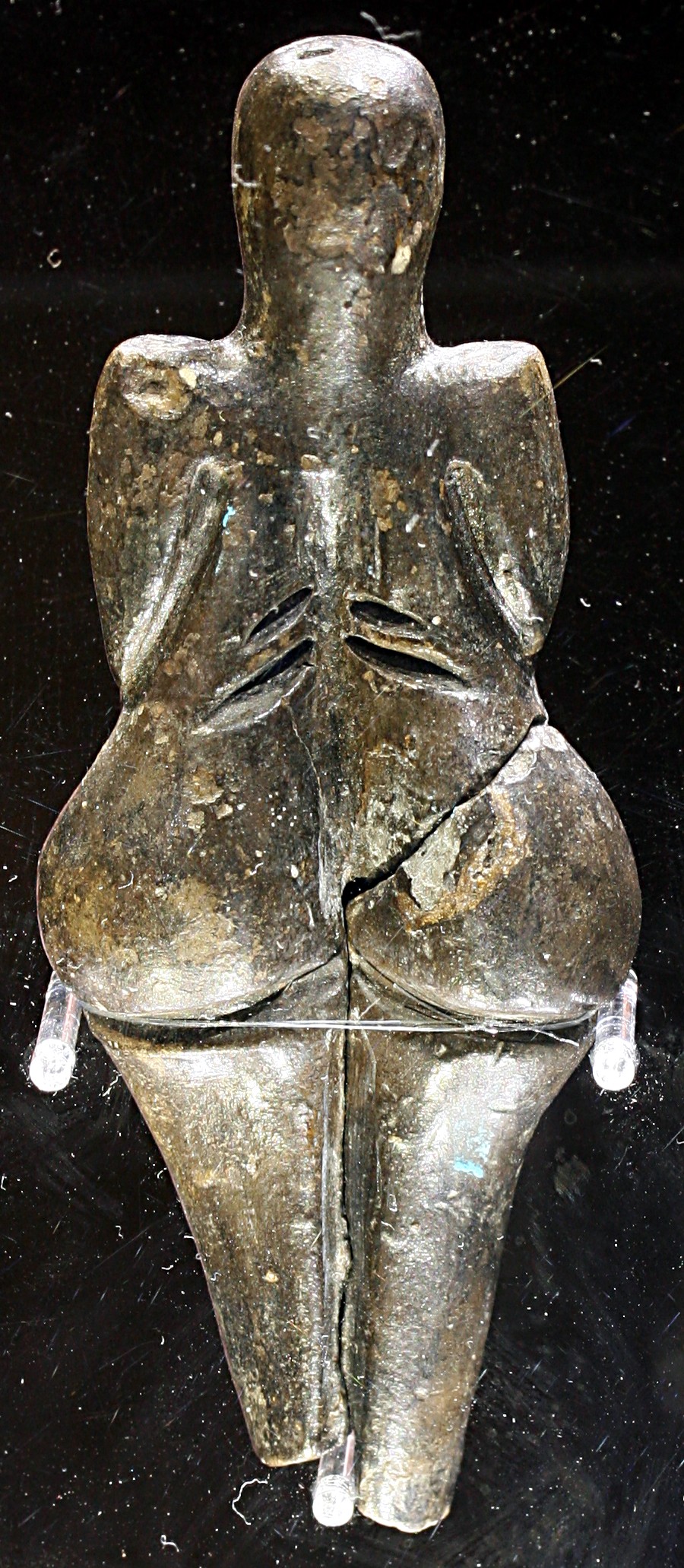 Venus of Dolni Vestonice